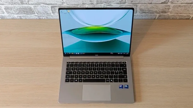 Honor MagicBook Pro 14 (2025)